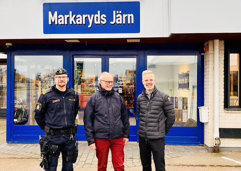Anders Buene, kommunpolis, Bengt-Ove Olsson, säkerhetschef, Christoffer Lindqvist, VD Markaryds Järn